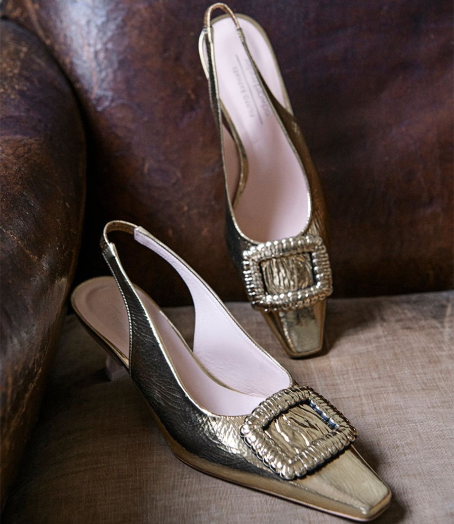 Edward Meller Dulce60 Slingback Pump With Buckle In Gold Crinkle Hot