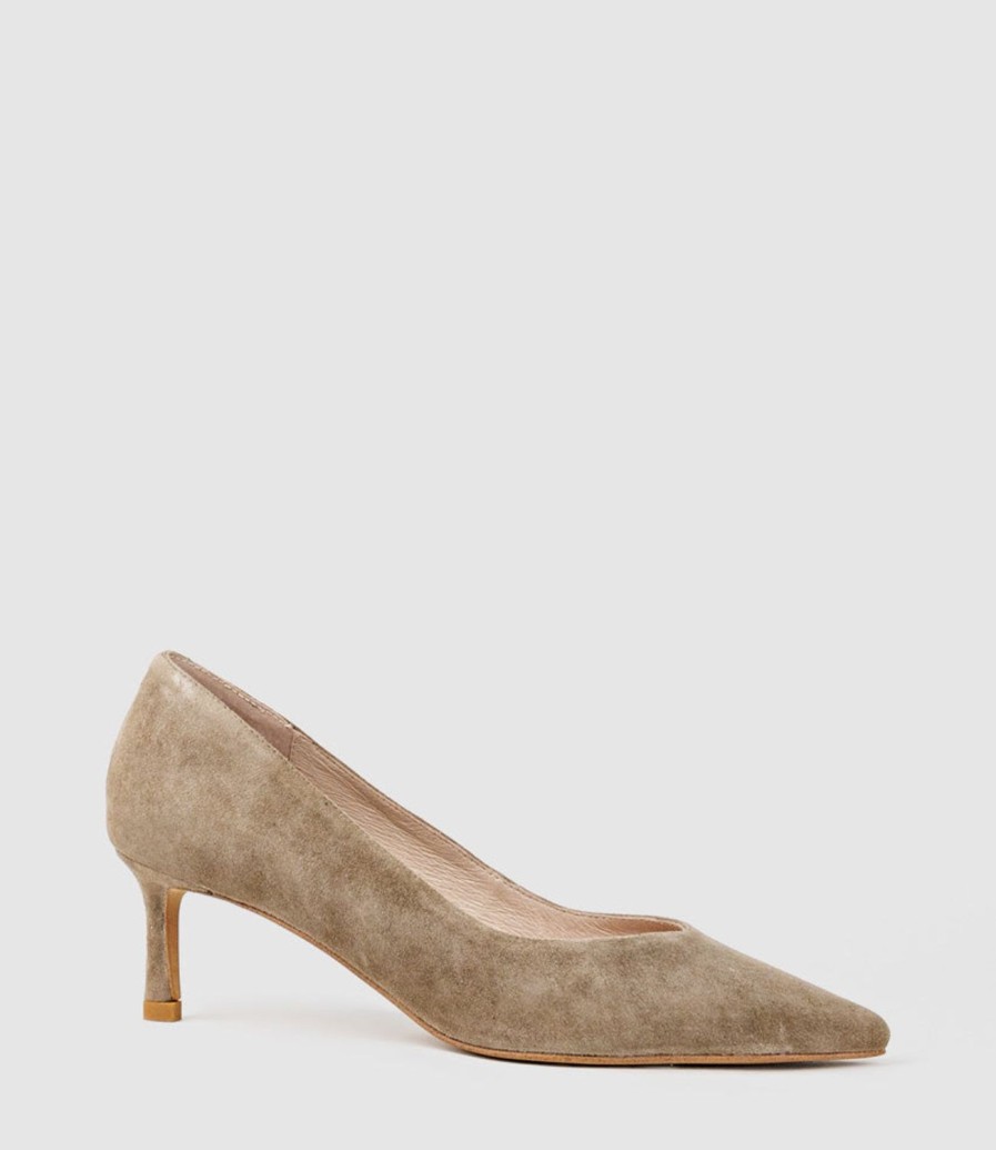 Edward Meller Annette55 V Throat Pump In Latte Suede Clearance