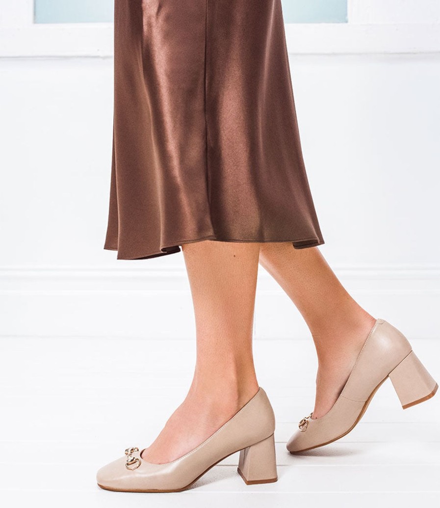 Edward Meller Blythe65 Square Toe Pump With Hardware In Nude Hot