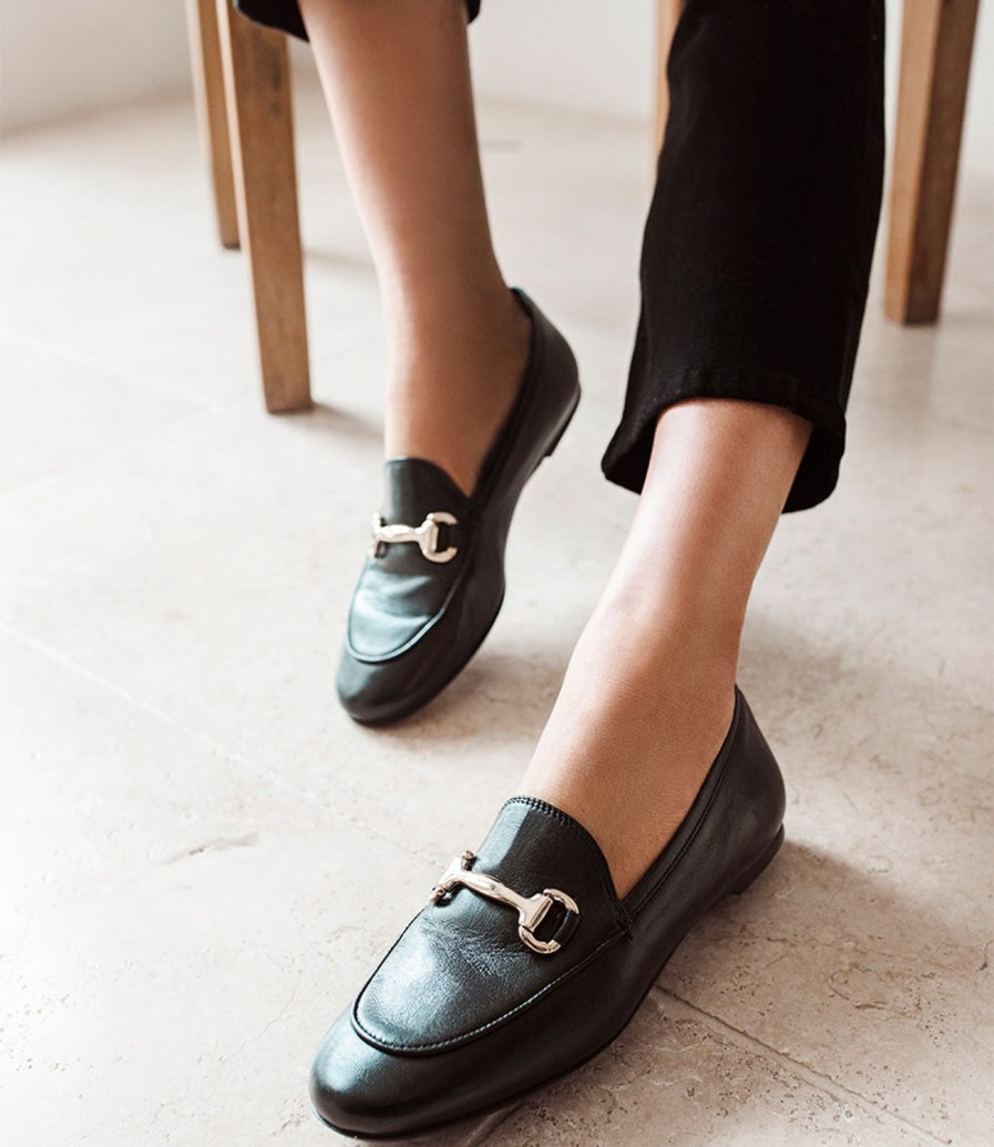 Edward Meller Galio Horsebit Loafer In Black Online