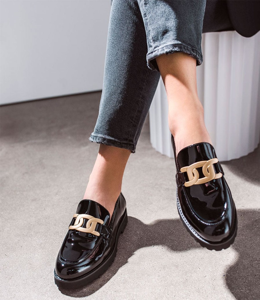 Edward Meller Galad Moccasin With Hardware In Black Patent Best