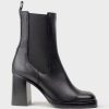 Edward Meller Zurra Block Heel Chukka Boot In Black Online