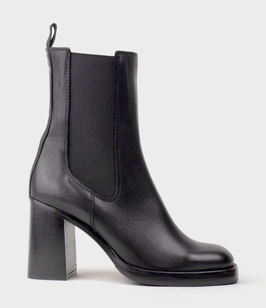 Edward Meller Zurra Block Heel Chukka Boot In Black Online