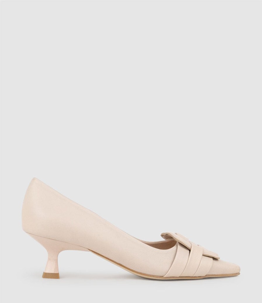 Edward Meller Destra60 Pointed Pump With Buckle In Nude Clearance