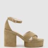 Edward Meller Retro90 Exaggerated Platform Sandal In Camel Suede Wholesale